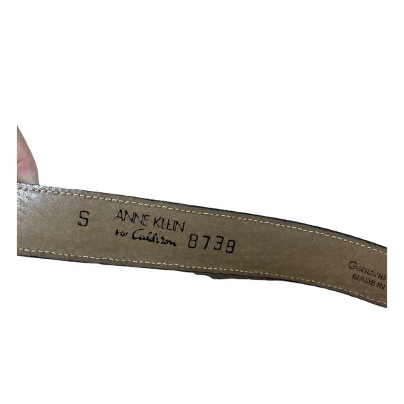 Vintage Anne Klein Leather Embossed Brown Belt Gold Lion Head Logo Size S - Picture 4 of 5